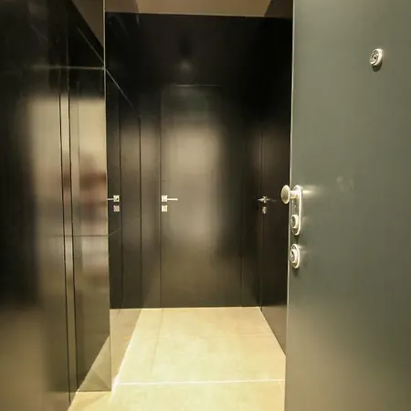 بيت ضيافة Roof 69 *